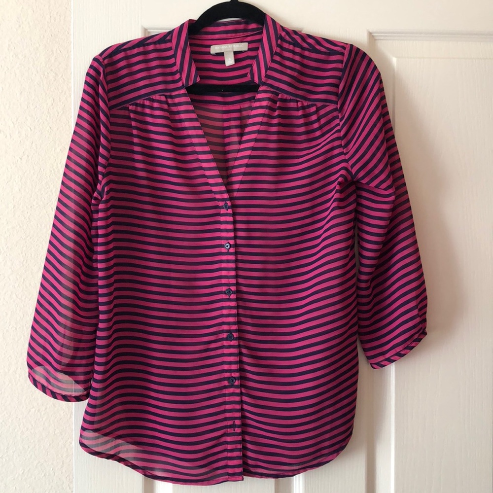 Banana republic pink/navy striped small blouse